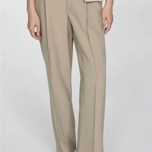 STRAIGHT-FIT PLEATED TROUSERS